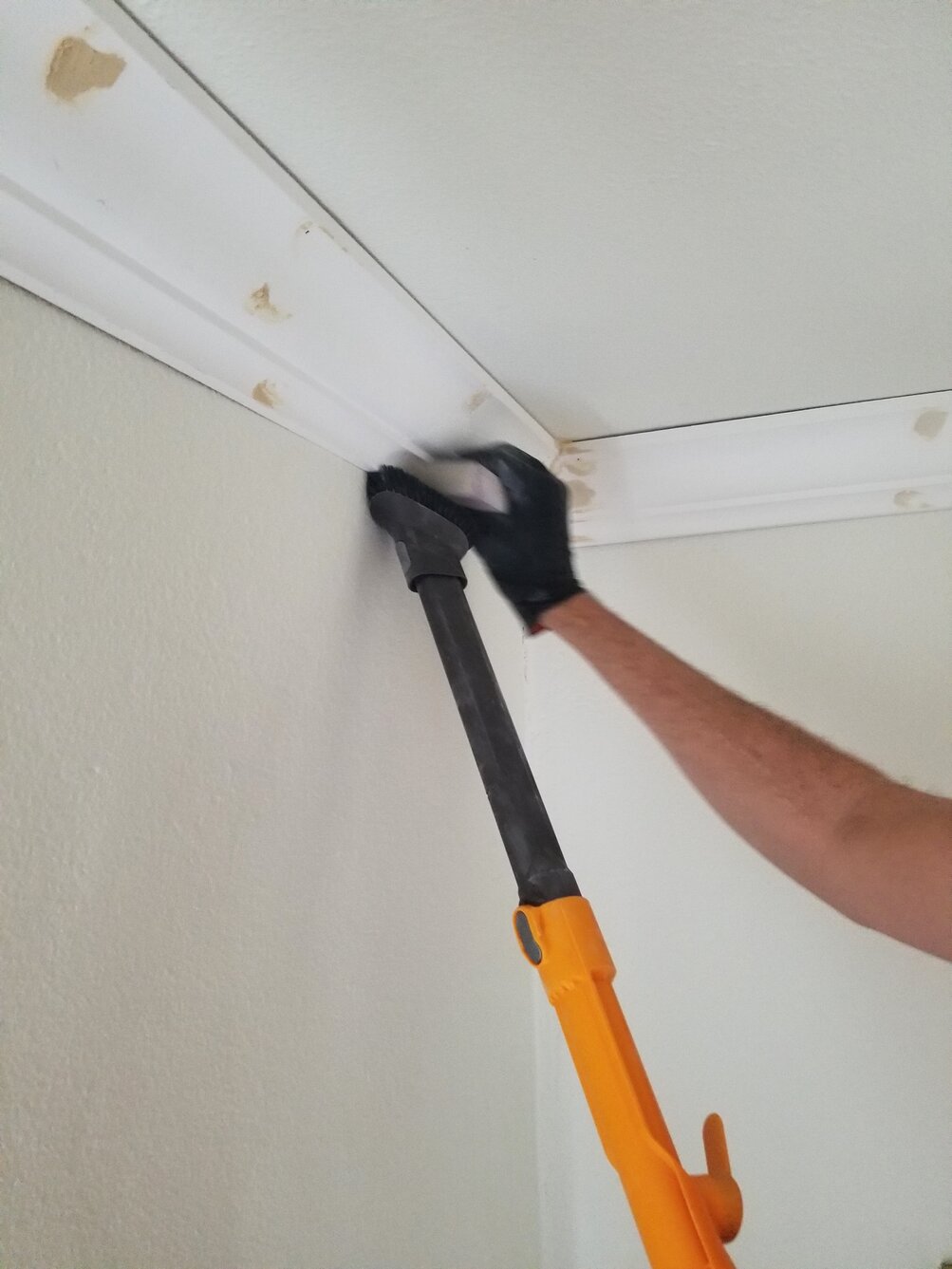 How to Install Crown Moulding This Dear Casa